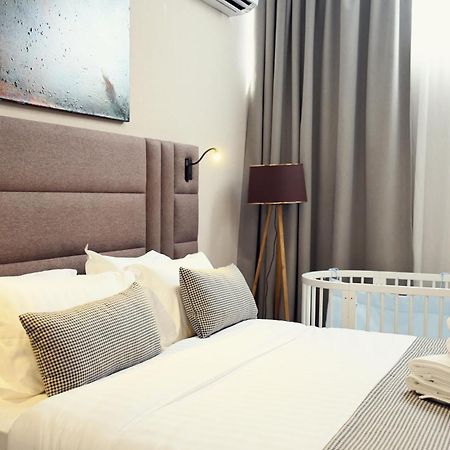 Hotel Dirista Shkodra Kültér fotó