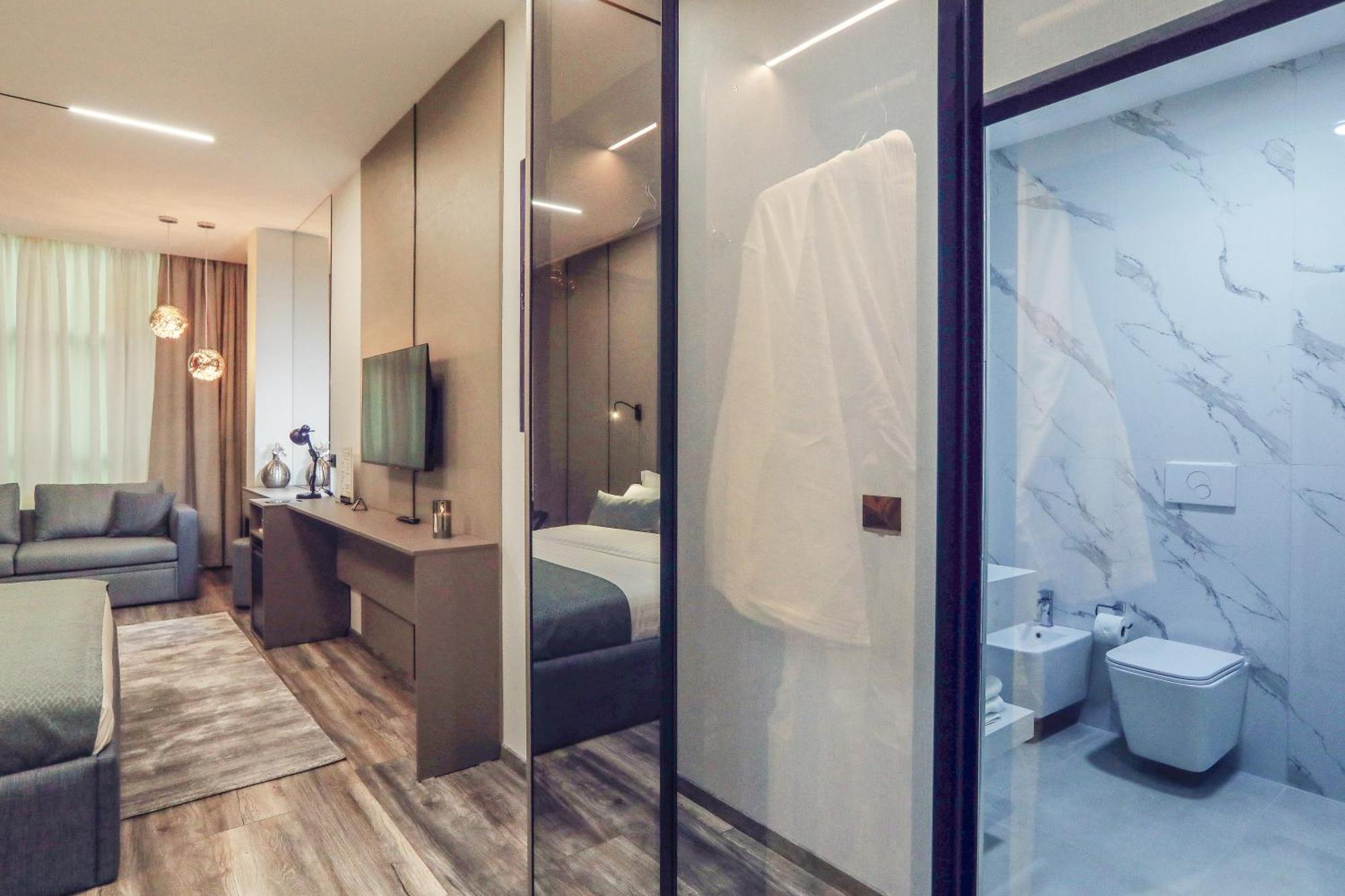 Hotel Dirista Shkodra Kültér fotó