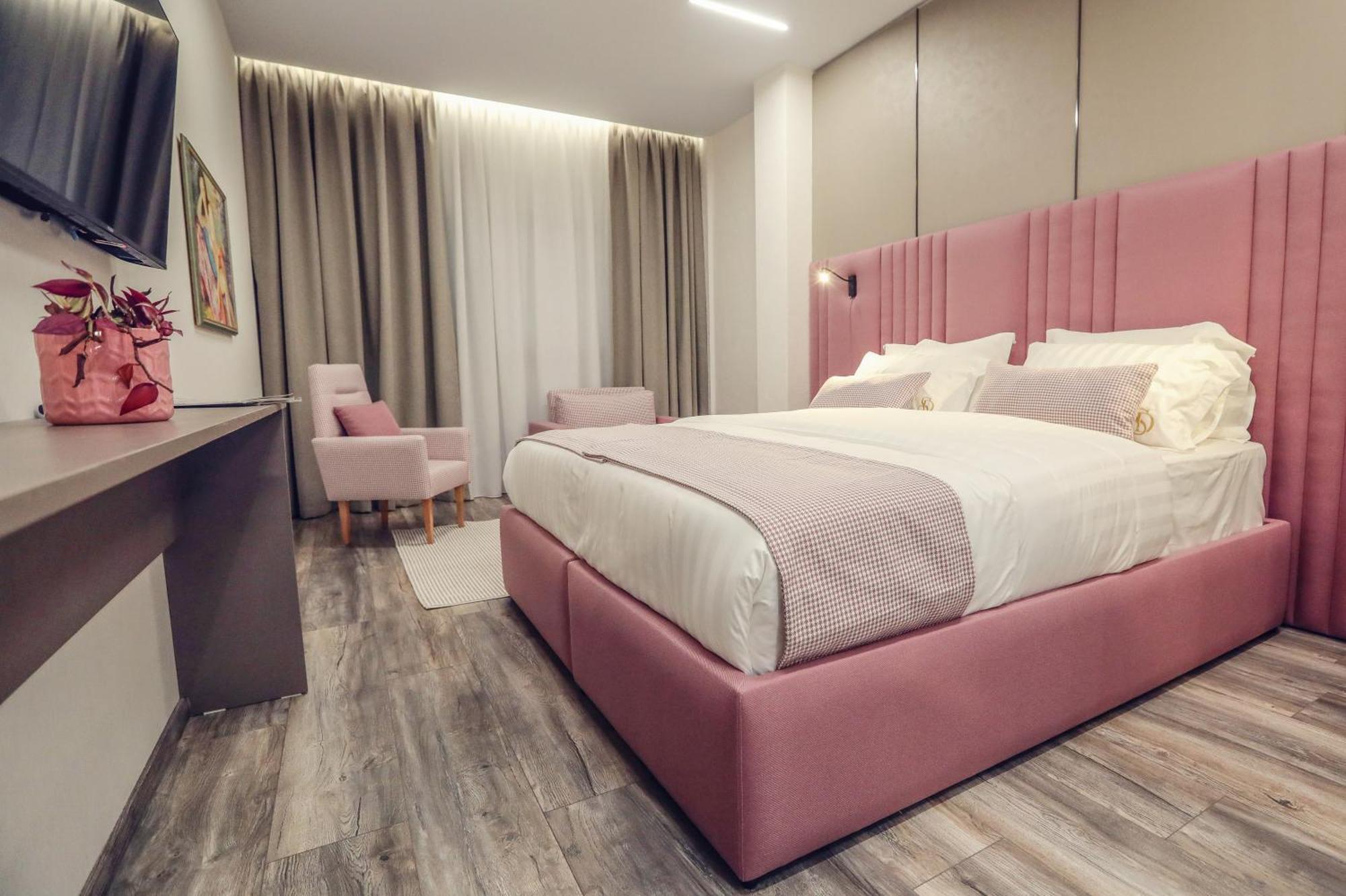 Hotel Dirista Shkodra Kültér fotó