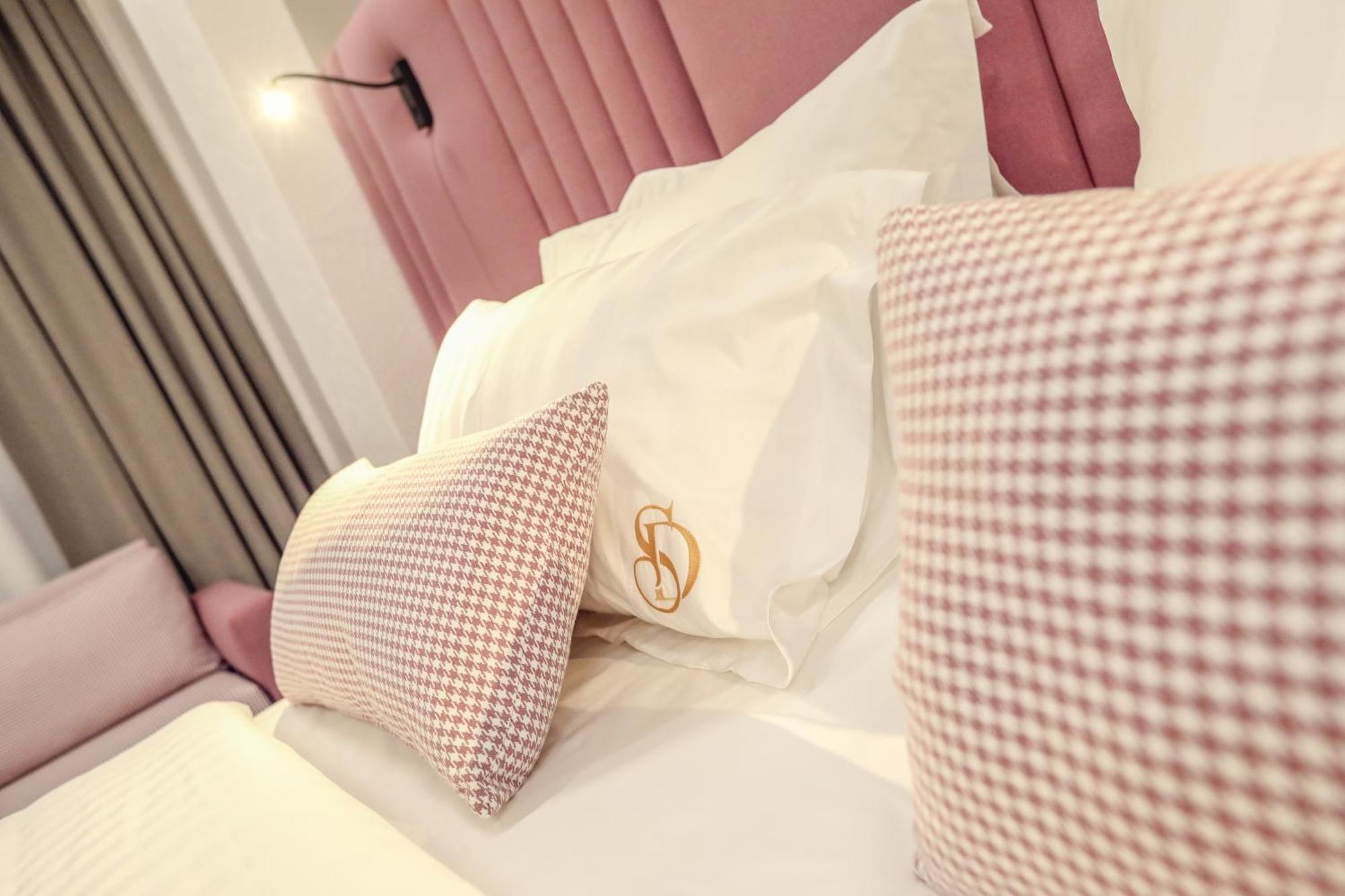 Hotel Dirista Shkodra Kültér fotó