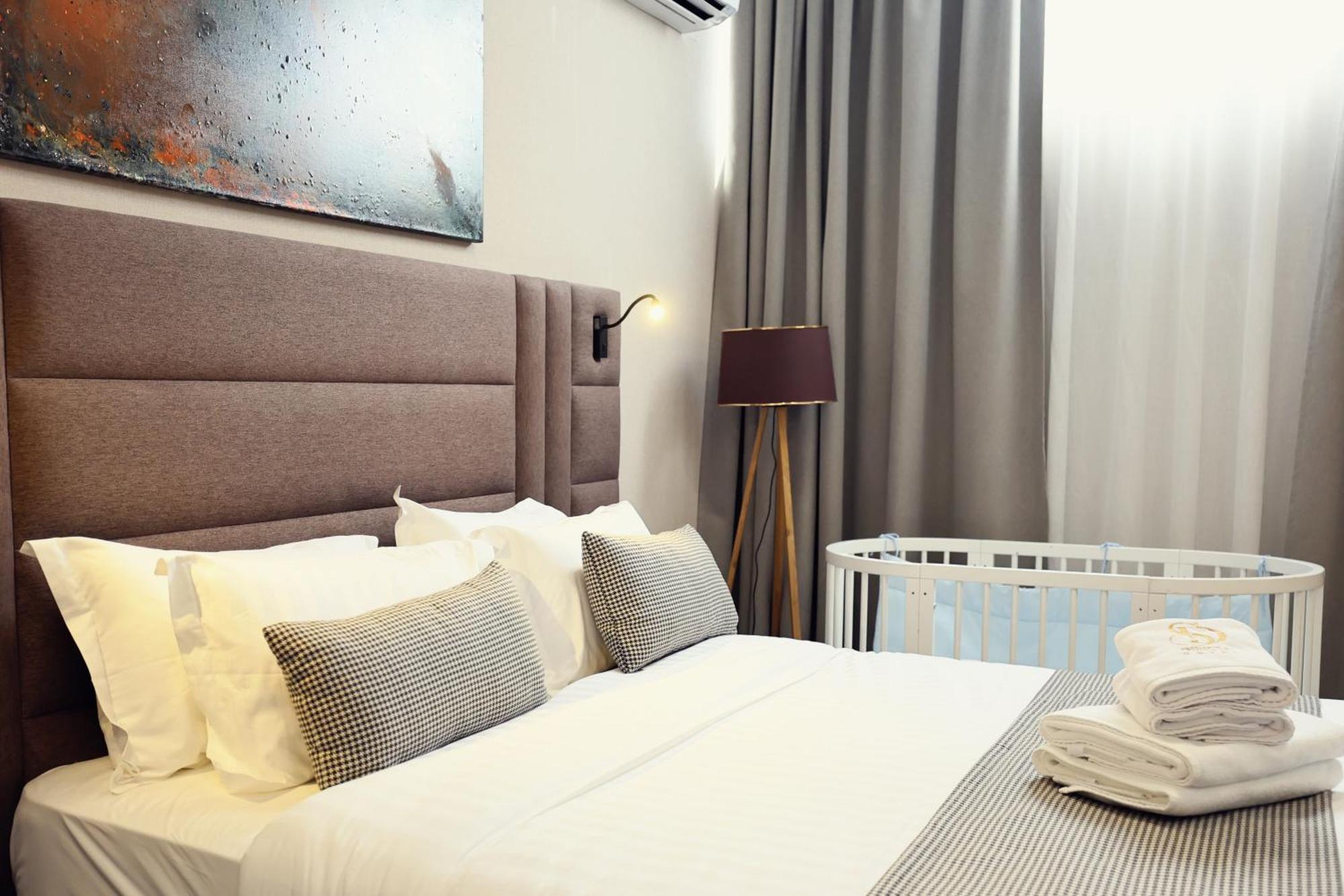 Hotel Dirista Shkodra Kültér fotó